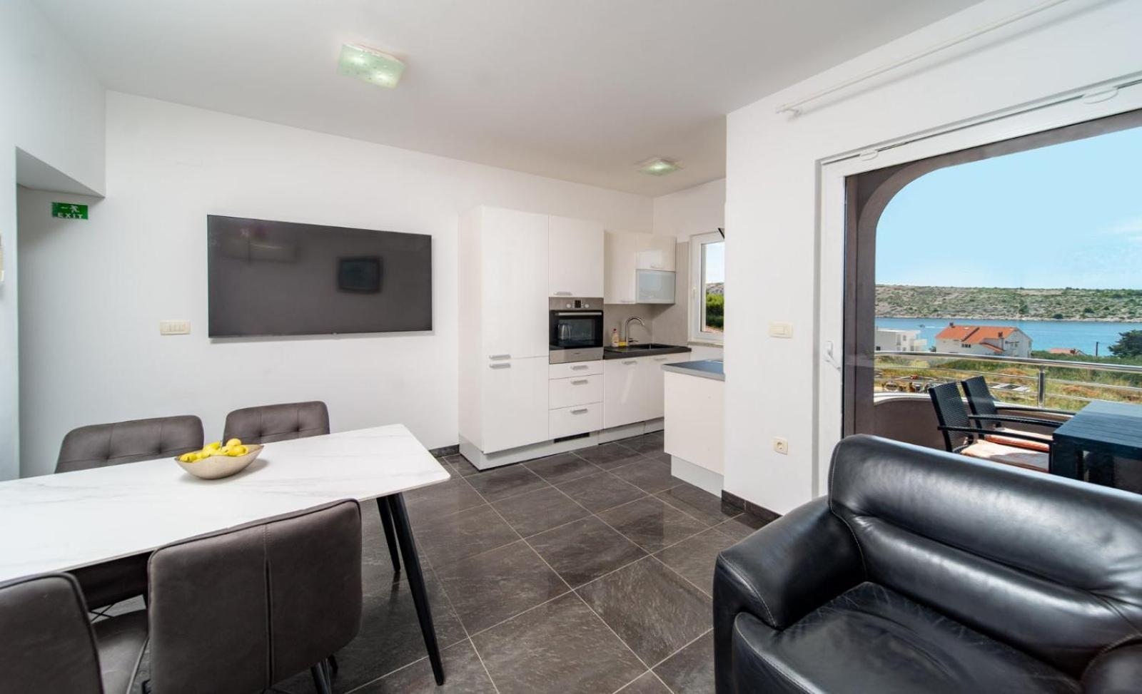 Barbat na Rabu Apartments Host מראה חיצוני תמונה